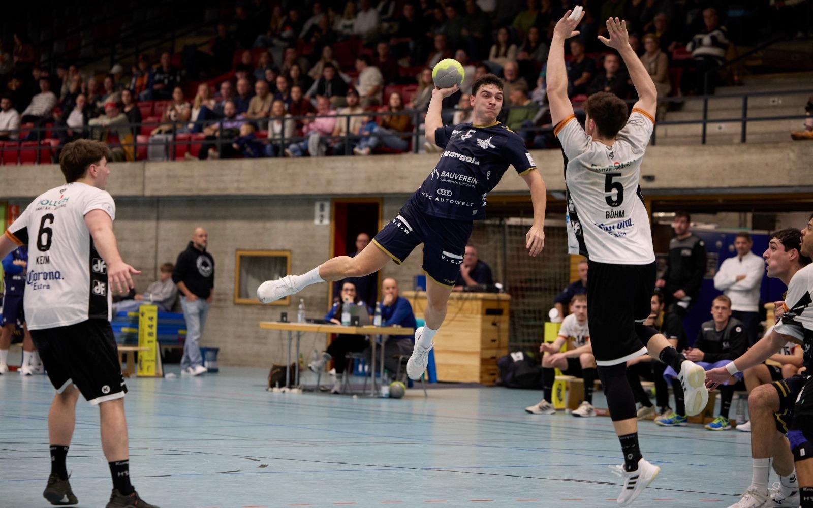 Die Abwehr steht, Abt entscheidet: TSB Gmünd meldet sich nervenstark zurück